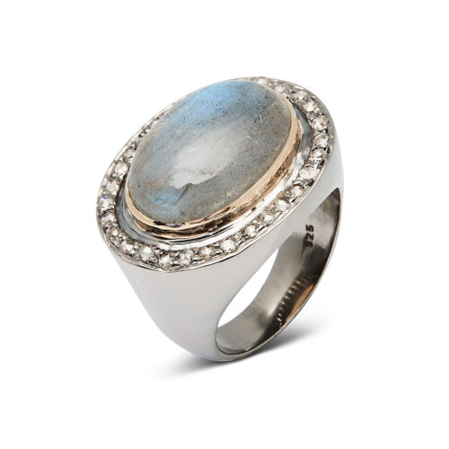 sølv ring med stor labradorite og diamanter i pavé