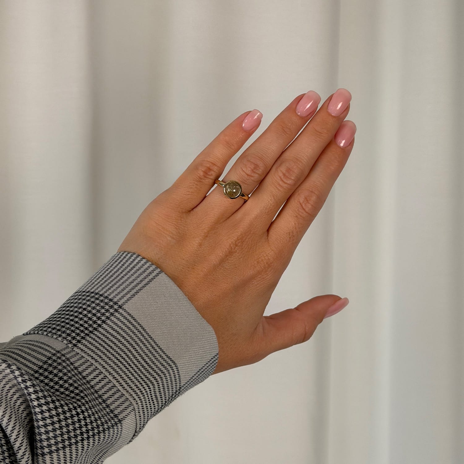 ring victoria rose rutile qtz cab8mm