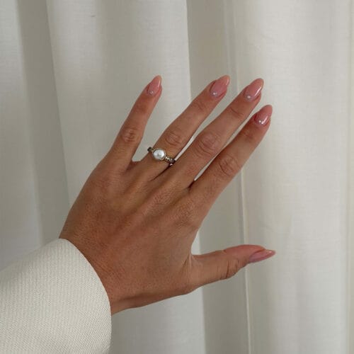 ring victoria keshi pavé