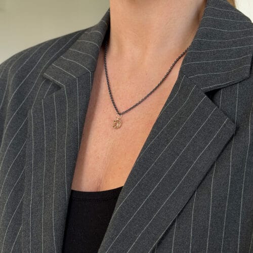 urban harlem buds tiny golden vedhæng