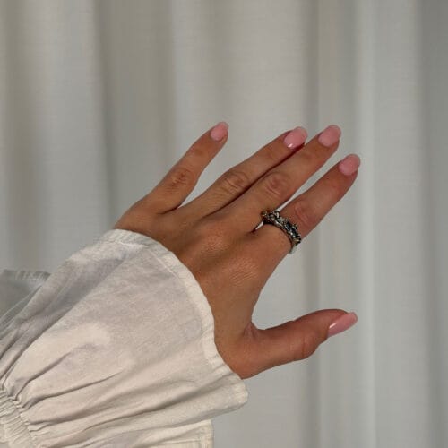 manhattan 5 rose silver ring