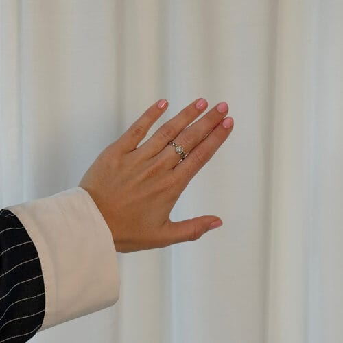 grace single pearl ring