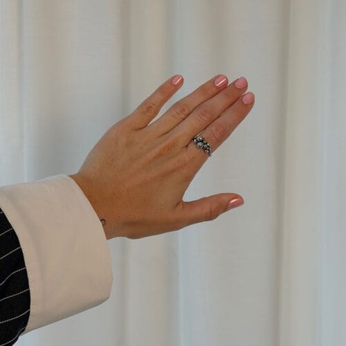 rose buds silver cluster 13 ring