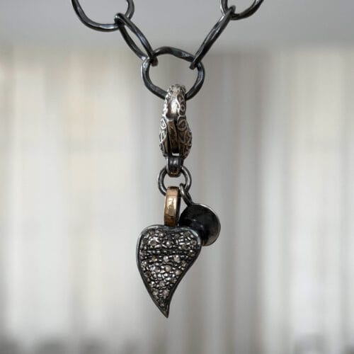 borean heart pavé charm